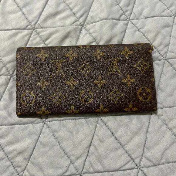 Louis Vuitton Monogram Sarah wallet - Picture 6 of 14